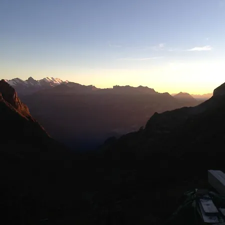 Berghaus Manndlenen- Weberhutte * Grindelwald